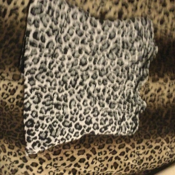 Strapless top - Picture 2 of 2